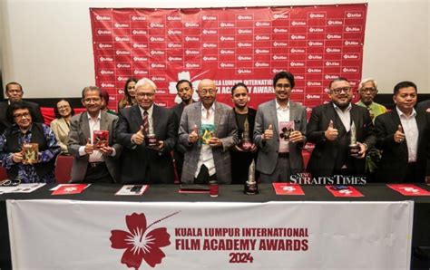 O Festival de Cinema Internacional de Kuala Lumpur: Uma celebração cinematográfica que impulsionou o crescimento da indústria do cinema malaio e moldou a identidade cultural da nação.